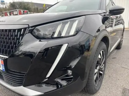 Photo 11 Peugeot 2008  1.2 PureTech 130ch S&S GT EAT8