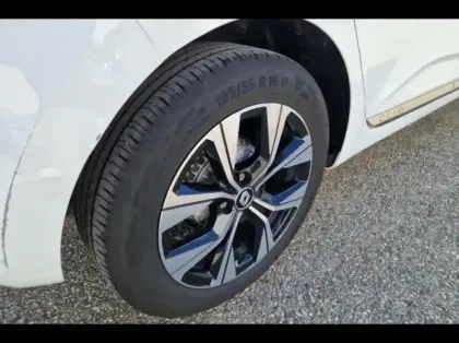 Photo 12 Renault Clio  1.0 TCe 100ch Limited GPL -21N