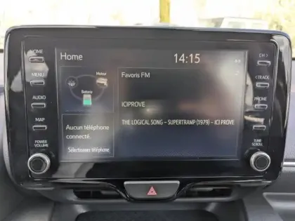 Photo 14 Toyota Yaris  116h Design 5p MC24