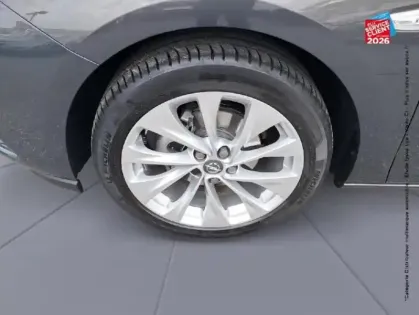 Photo 9 Opel Astra Gén. V Ph1 Innovation 5