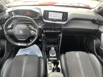 Photo 13 Peugeot 2008  1.2 PureTech 130ch S&S GT Line EAT8 7cv