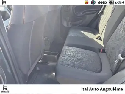 Photo 9 Fiat Panda  1.0 70ch BSG S&S City Cross Garmin