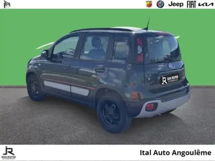 Photo 6 Fiat Panda  1.0 70ch BSG S&S City Cross Garmin