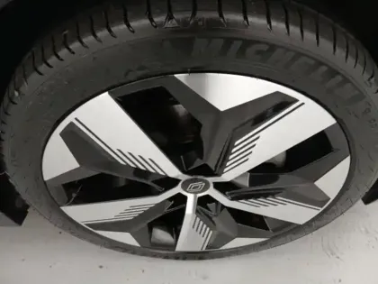 Photo 9 Renault Megane  E-Tech Electric EV60 220ch Techno super charge