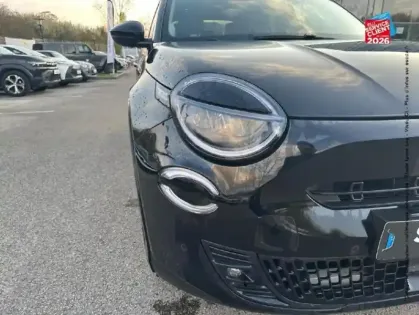 Photo 12 Fiat 600  1.2 Hybrid 100ch La Prima DCT6