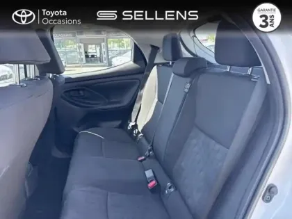 Photo 11 Toyota Yaris  116h Dynamic 5p MC24