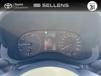 Photo 13 Toyota Yaris  116h Dynamic 5p MC24