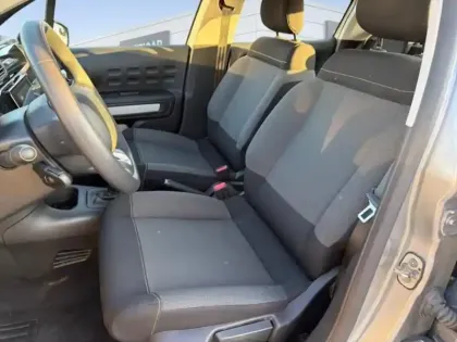 Photo 8 Citroën C3  1.5 BlueHDi 100ch S&S YOU!