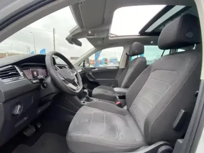 Photo 14 Volkswagen Tiguan  1.4 eHybrid 245ch Elegance DSG6