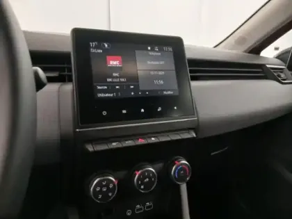 Photo 11 Renault Clio Gén. V (BJA) Ph2 Evolution 5