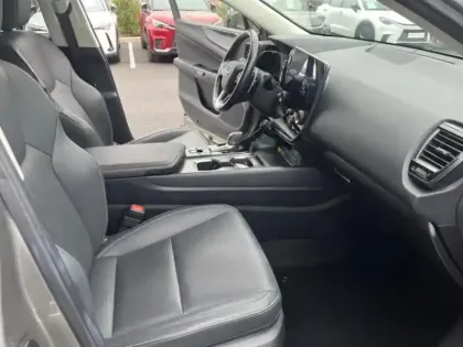 Photo 12 Lexus Nx  450h+ Luxe 4WD Pack Design