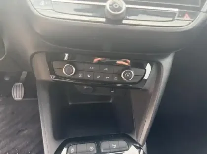 Photo 13 Opel Corsa Gén. VI Ph1 NG Elegance Business 5