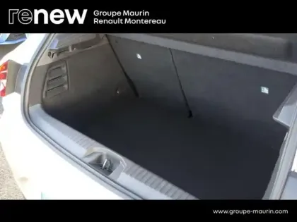 Photo 13 Renault Clio  1.6 E-Tech hybride 140ch Intens -21N
