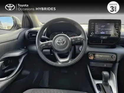 Photo 8 Toyota Yaris  116h Dynamic 5p MC24