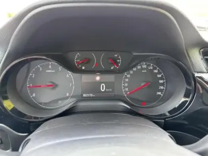 Photo 13 Opel Corsa Gén. VI Ph1 NG Elegance Business 5