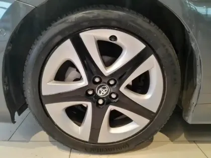 Photo 6 Toyota Prius  122h Lounge RC18