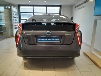 Photo 8 Toyota Prius  122h Lounge RC18