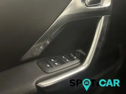 Photo 13 Peugeot 208  1.2 PureTech 110ch Féline S&S 5p