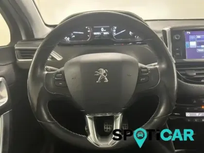 Photo 6 Peugeot 208  1.2 PureTech 110ch Féline S&S 5p