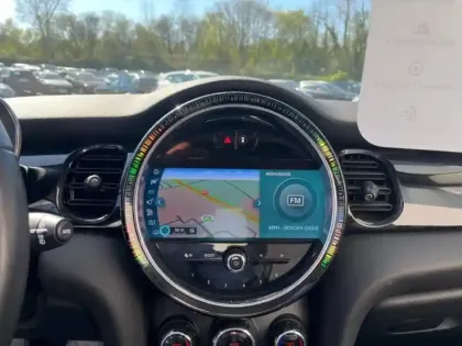 Photo 5 Mini Mini  Cooper SE 184ch Edition Premium Plus BVA 5CV