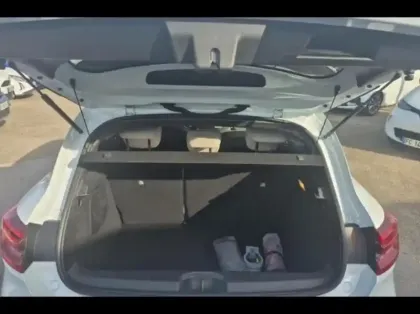 Photo 11 Renault Clio Gén. V (BJA) Ph1 Initiale Paris 5