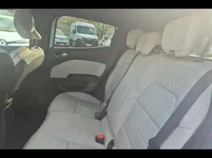 Photo 10 Renault Clio Gén. V (BJA) Ph1 Initiale Paris 5