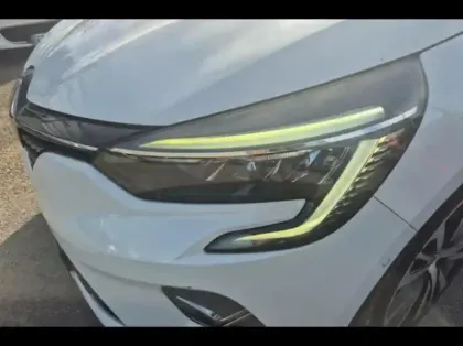 Photo 13 Renault Clio Gén. V (BJA) Ph1 Initiale Paris 5