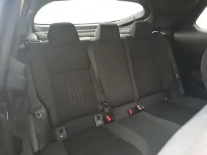 Photo 8 Toyota C-HR  2.0 Hybride 200ch Design NG23