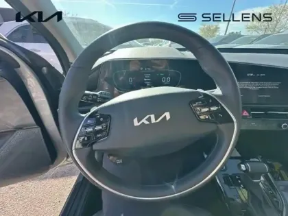 Photo 12 Kia Niro  1.6 GDi 129ch HEV Active DCT6