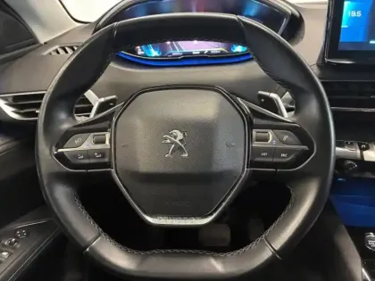 Photo 12 Peugeot 3008  HYBRID 225ch Allure Pack e-EAT8