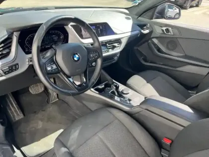 Photo 7 BMW Serie 1 Série 1 116dA 116ch Business Design DKG7