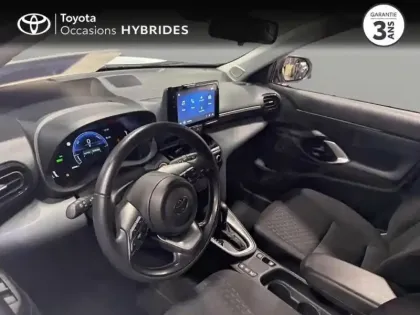 Photo 6 Toyota Yaris Gén. I Ph1 NG Dynamic 5