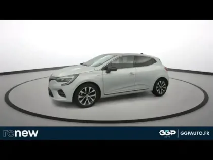 Photo 11 Renault Clio  1.6 E-Tech hybride 145ch Techno