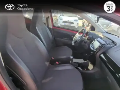 Photo 5 Toyota Aygo  1.0 VVT-i 72ch x-clusiv zen série 5p MY20