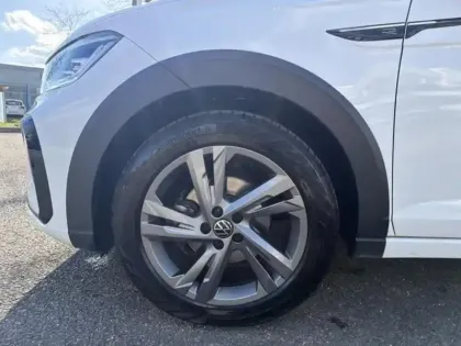 Photo 8 Volkswagen Taigo  1.0 TSI 110ch R-Line DSG7