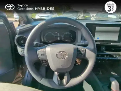 Photo 8 Toyota C-HR  1.8 Hybride 140ch Design