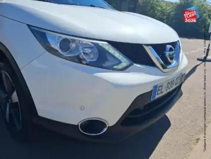 Photo 12 Nissan Qashqai  1.2L DIG-T 115ch N-Connecta Xtronic 129g