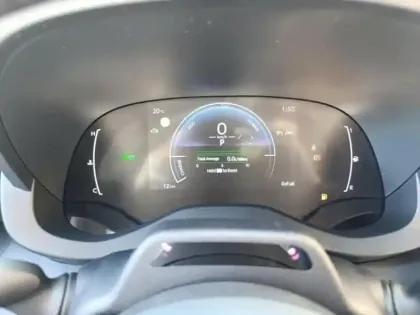 Photo 14 Toyota Yaris Gén. I Ph1 NG Design 5