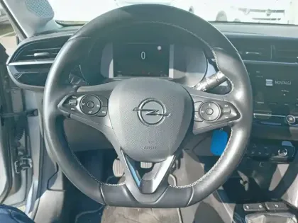 Photo 8 Opel Corsa  1.2 Turbo 100 ch BVM6