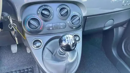 Photo 16 Fiat 500 C 1.0 70 ch Hybride BSG S/S