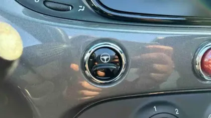 Photo 23 Fiat 500 C 1.0 70 ch Hybride BSG S/S