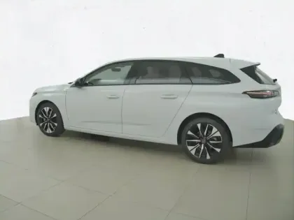 Photo 27 Peugeot 308  SW Hybrid 145 e-DCS6