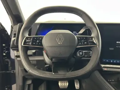 Photo 46 Renault Espace  E-Tech full hybrid 200 GSR2