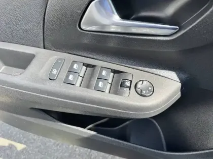 Photo 19 Opel Corsa  1.2 Turbo 100 ch BVA8