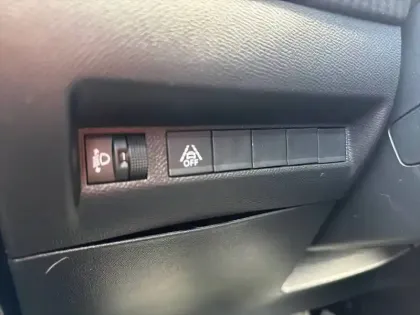 Photo 17 Peugeot 208  Electrique 50 kWh 136ch