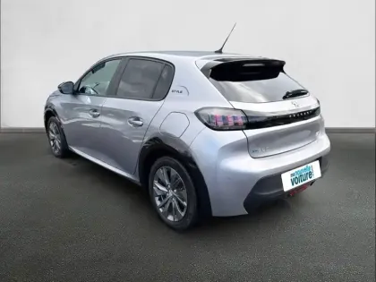 Photo 6 Peugeot 208  Electrique 50 kWh 136ch