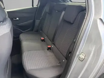 Photo 11 Peugeot 208  Electrique 50 kWh 136ch