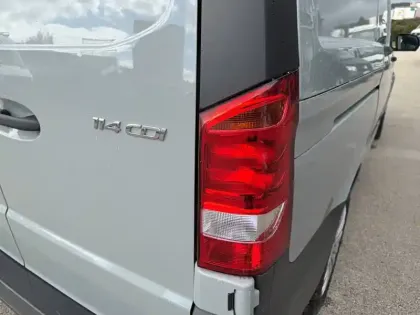 Photo 37 Mercedes Vito  FOURGON 114 CDI LONG BVM6 RWD