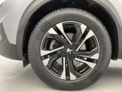 Photo 54 Peugeot 2008  PureTech 130 S&S EAT8