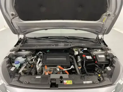 Photo 20 Peugeot 208  Electrique 50 kWh 136ch